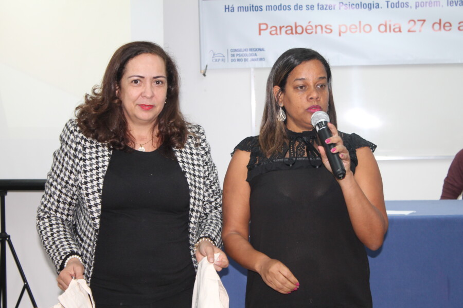 iv-seminario-em-comemoracao-ao-dia-da-o-psicologa-o-reune-cerca-de-70-participantes-em-nova-iguacu